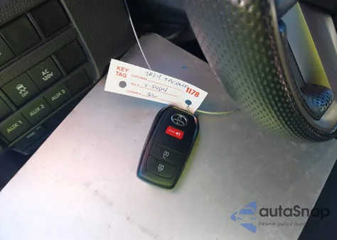 2024 Toyota Tacoma Trd Off Road z USA, uszkodzony, nr VIN 3TYLB5JN3RT005464